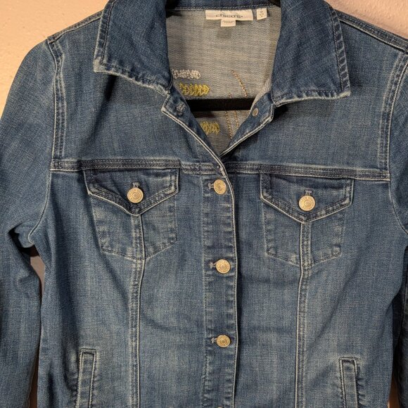 Chico's Tropical Embroidered Denim Jacket Small Blue Floral Boho Jean Coat - Picture 3 of 13